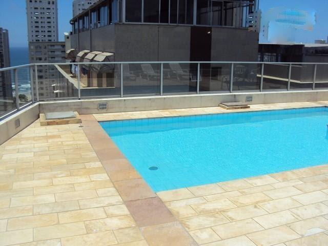 Casa Alto Padrão-0-dormitorios-